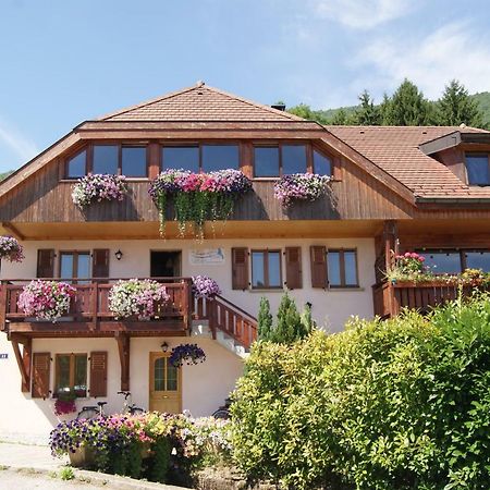 B&B Le Sourire Du Lac Sevrier Exterior photo